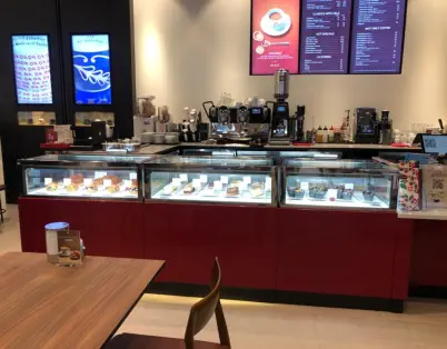 ILLY CAFE — 246@2x