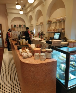 MARY JANE @ JALAN PETALING KL — 295@2x