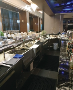 REEVO MERCHANT LOUNGE @ SKYPARK ONE CITY — 304@2x