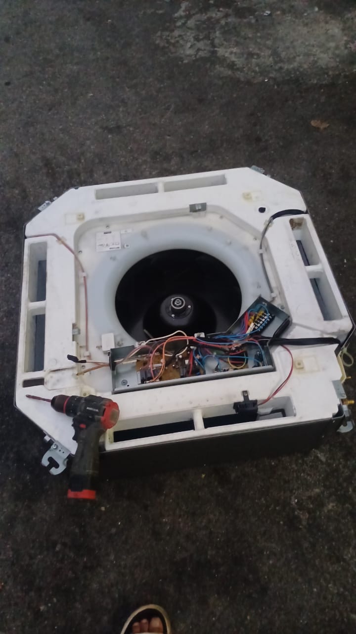 This write Indoor and outdoor aircond services throughout Klang Valley — WhatsApp Image 2026-08-13 at 11.43.00 PM (3)