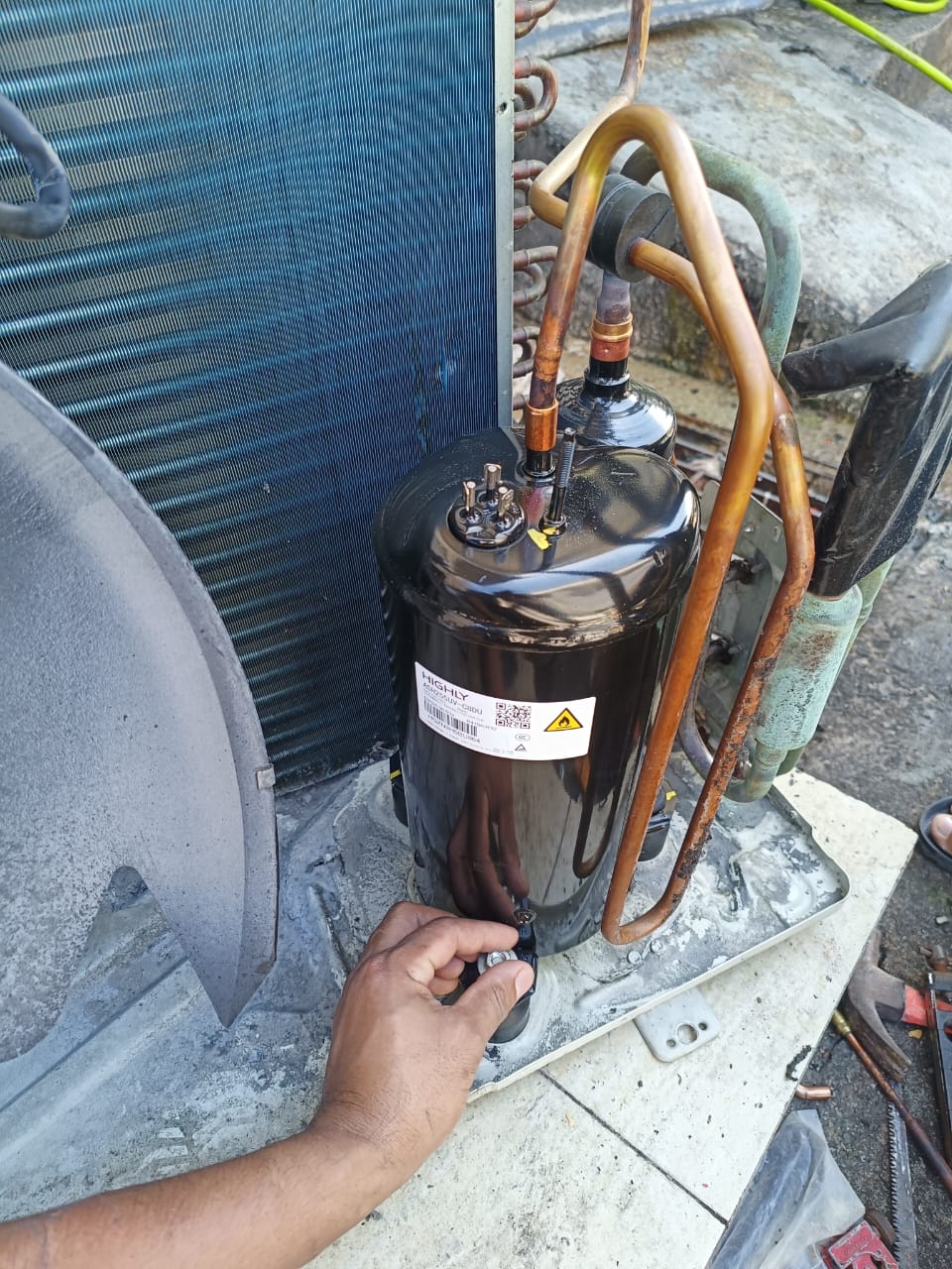 This write Indoor and outdoor aircond services throughout Klang Valley — WhatsApp Image 2026-08-13 at 11.43.01 PM (1)