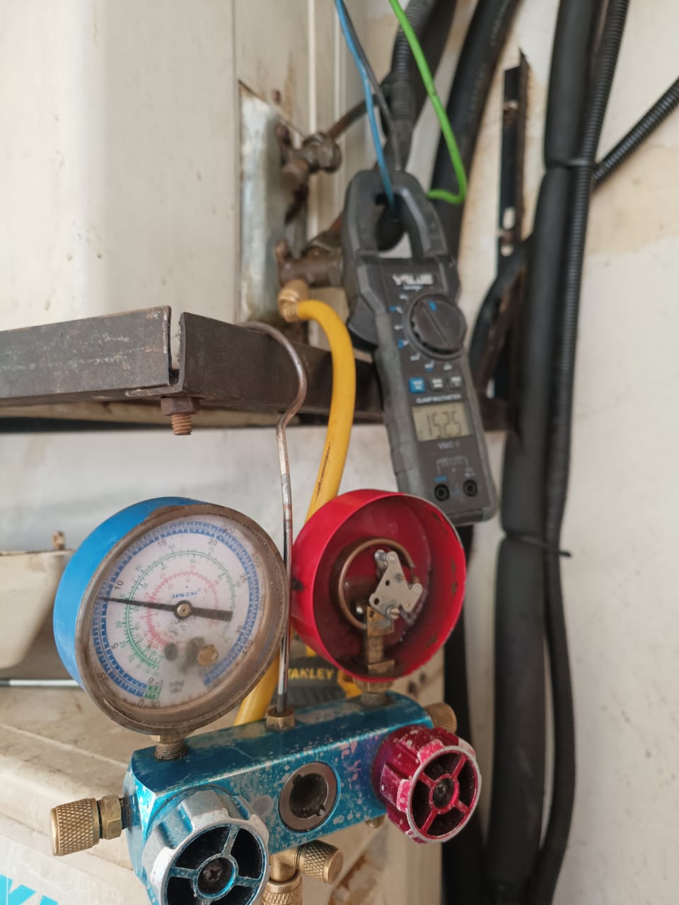 This write Indoor and outdoor aircond services throughout Klang Valley — WhatsApp Image 2026-08-13 at 11.43.02 PM (2)
