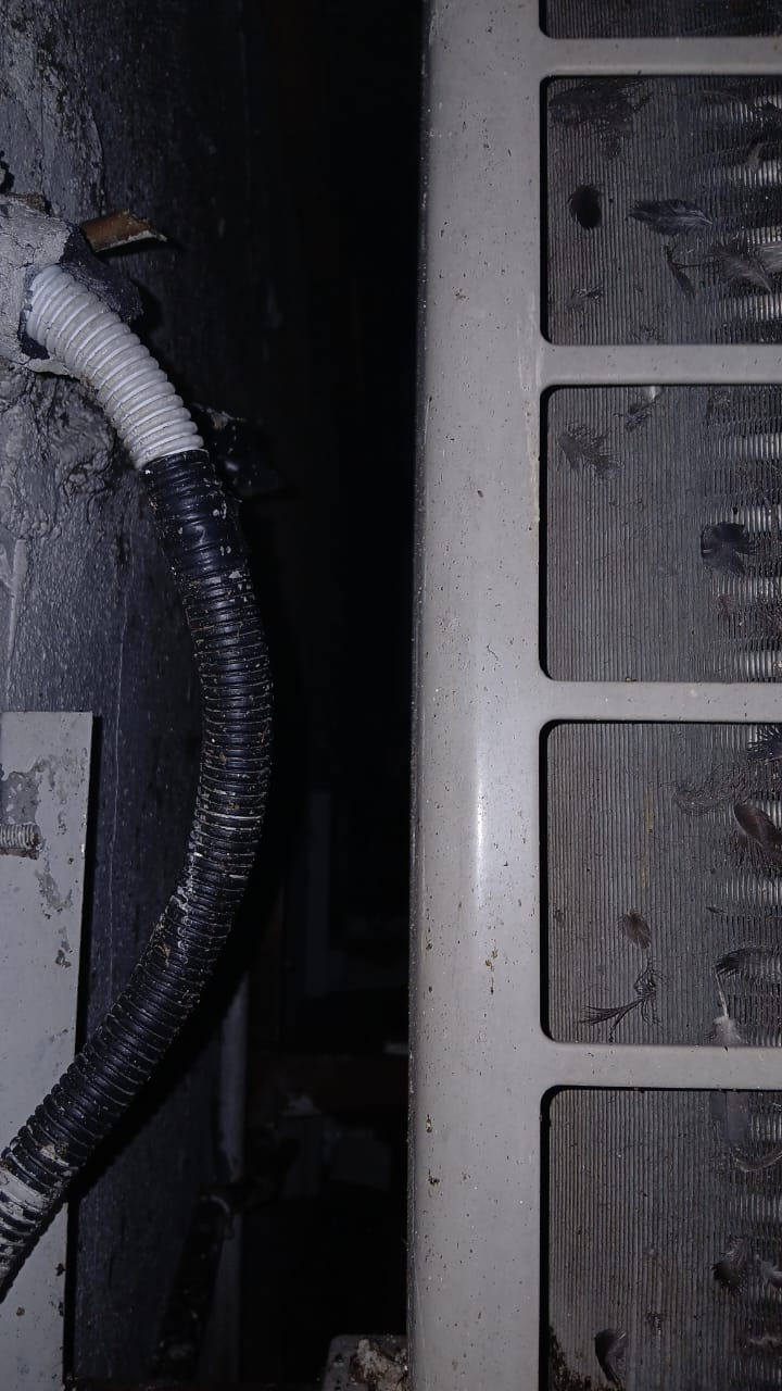 This write Indoor and outdoor aircond services throughout Klang Valley — WhatsApp Image 2026-08-13 at 11.43.05 PM